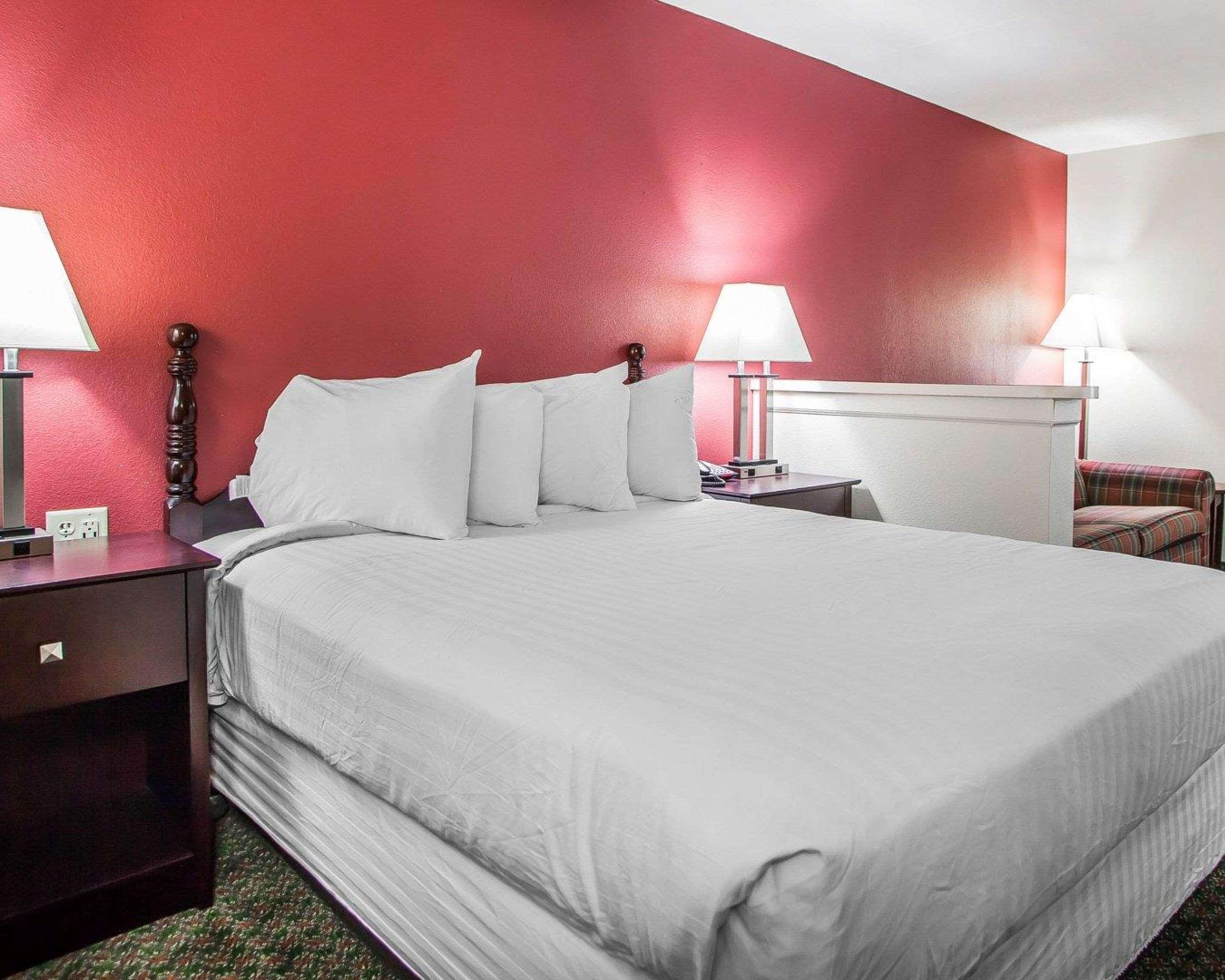 Comfort Inn & Suites Wyomissing-Reading Exterior photo